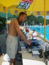 Hozzrts jelleg tekintet s tekergets sszevissza. :)
