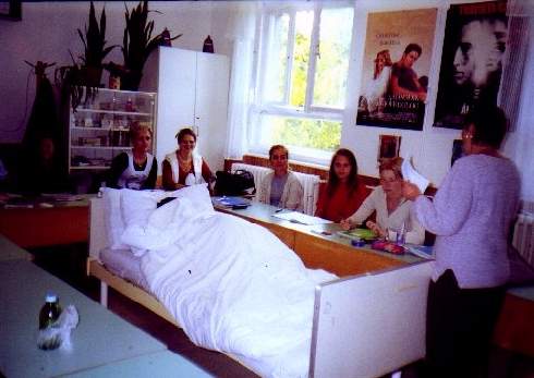 polstan ra a DEMONS-teremben